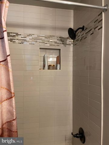 6106 MODUPEOLA WAY, Capitol Heights, MD 20743