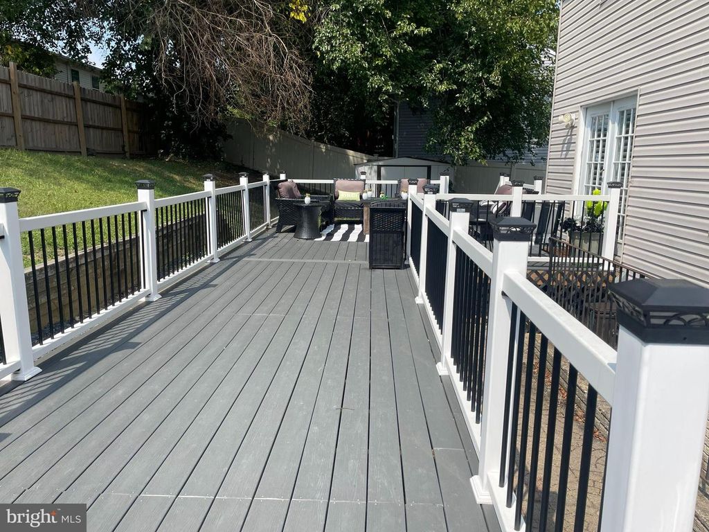 Image 25 of property listing at 6106 MODUPEOLA WAY, Capitol Heights, MD 20743