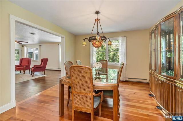 6 East Street, Wanaque, NJ 07465