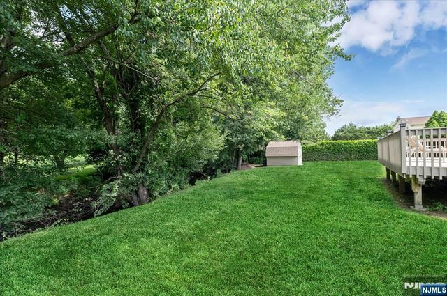 6 East Street, Wanaque, NJ 07465