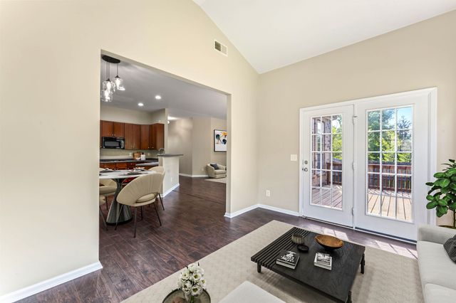2038 Lincoln Rd, Spring Hill, TN 37174