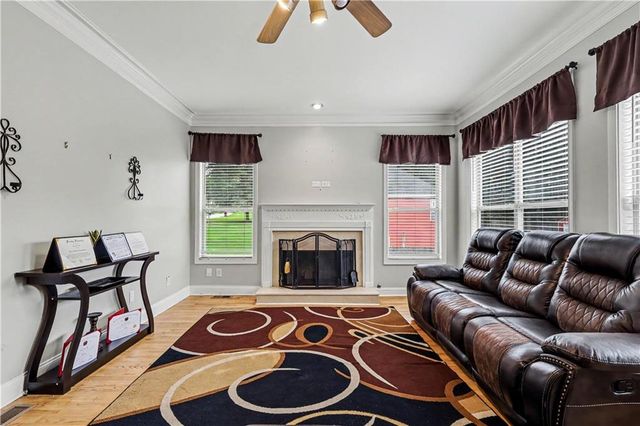 188 Fairoaks Circle, Stockbridge, GA 30281
