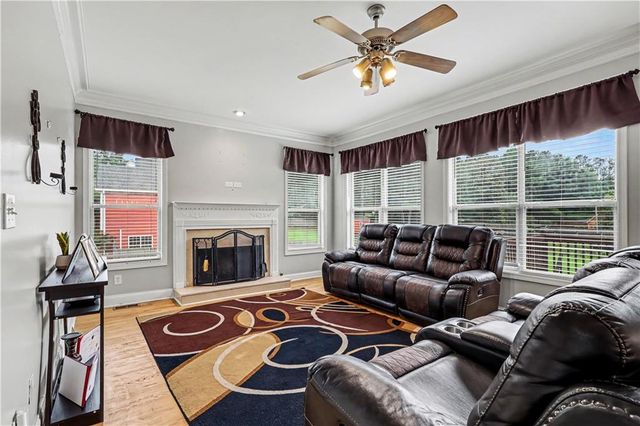 188 Fairoaks Circle, Stockbridge, GA 30281