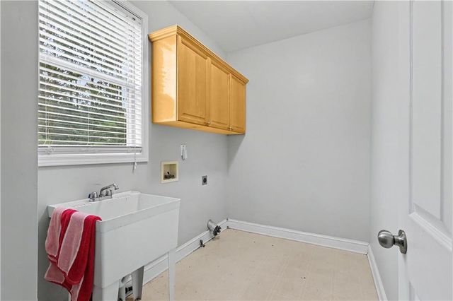 188 Fairoaks Circle, Stockbridge, GA 30281