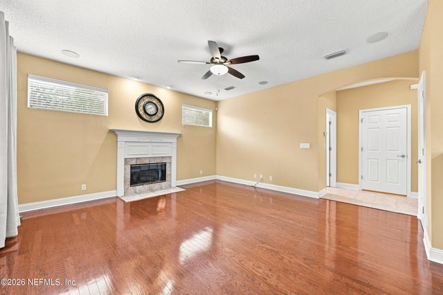 11728 DARTMOOR Court, Jacksonville, FL 32256