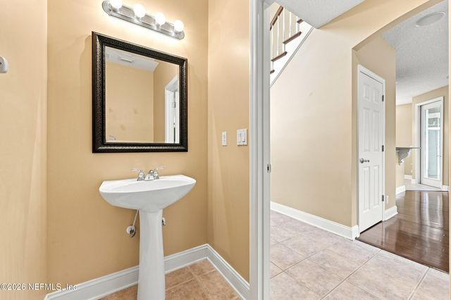 11728 DARTMOOR Court, Jacksonville, FL 32256
