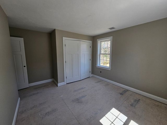 11 Paul Road, Middleboro, MA 02346