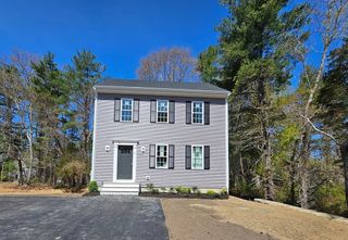 11 Paul Road, Middleboro, MA 02346