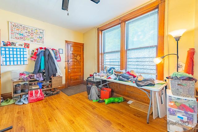 3001 S Haynes Court, Chicago, IL 60608