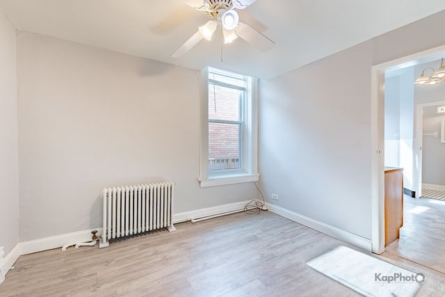 3001 S Haynes Court, Chicago, IL 60608