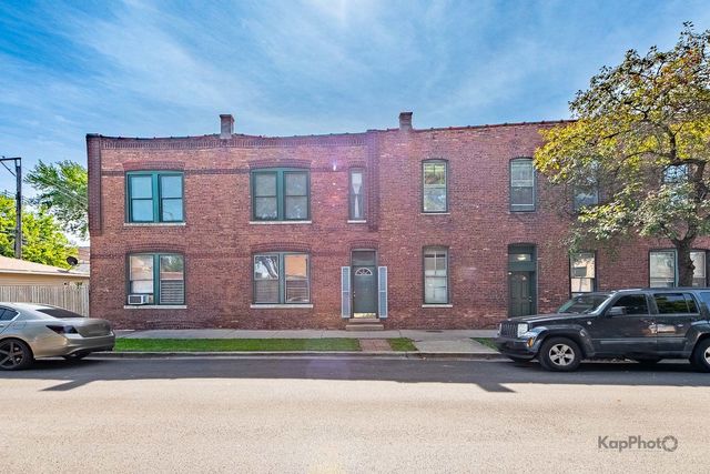 3001 S Haynes Court, Chicago, IL 60608