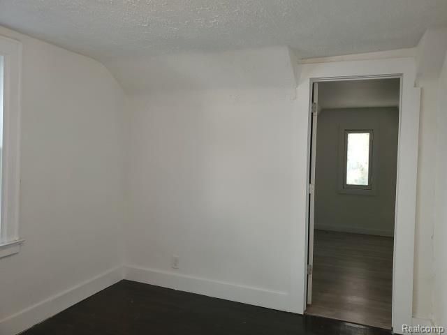 14881 Mapleridge Street, Detroit, MI 48205