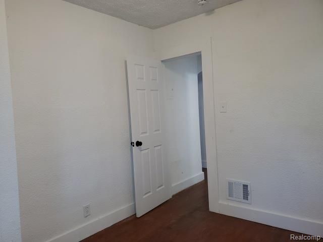14881 Mapleridge Street, Detroit, MI 48205