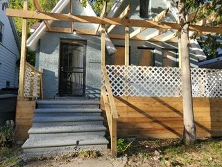 14881 Mapleridge Street, Detroit, MI 48205