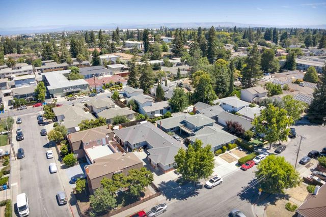 1567 Hawes Court, Redwood City, CA 94061