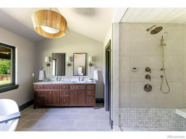 985 Saratoga Court, Boulder, CO 80303