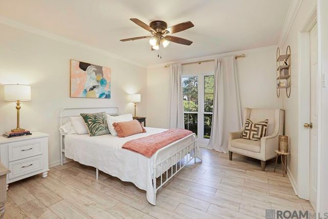 23123 Sunnyside Ln, Zachary, LA 70791