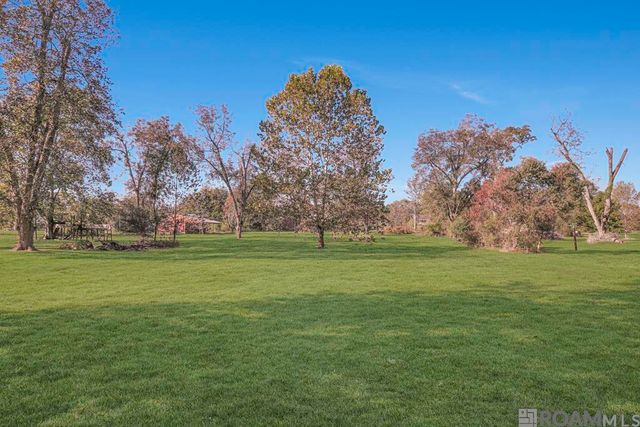 23123 Sunnyside Ln, Zachary, LA 70791