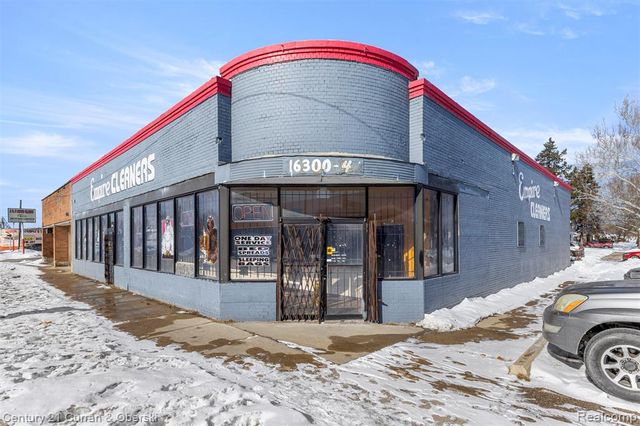 16300 W 7 Mile Road, Detroit, MI 48235