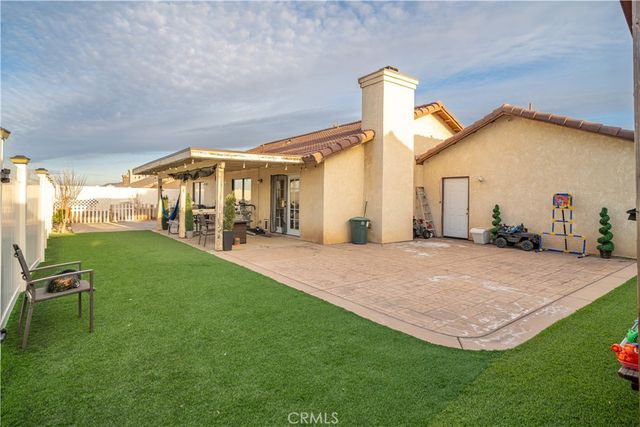 15634 Via Cartagena, Hesperia, CA 92345