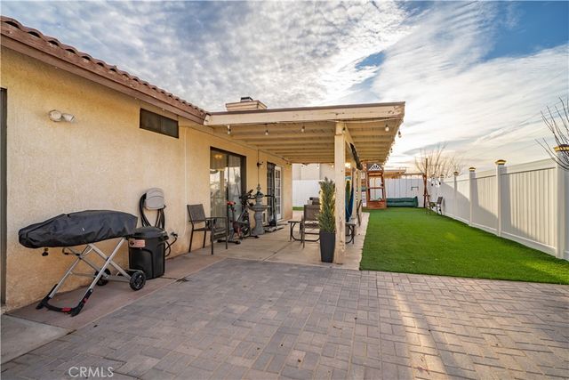15634 Via Cartagena, Hesperia, CA 92345