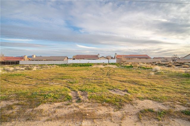 15634 Via Cartagena, Hesperia, CA 92345