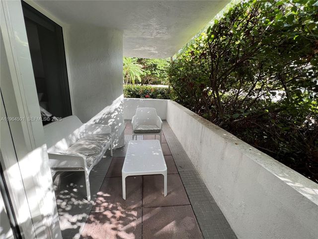 1717 N Bayshore Dr A-1057, Miami, FL 33132