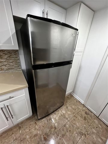 1717 N Bayshore Dr A-1057, Miami, FL 33132