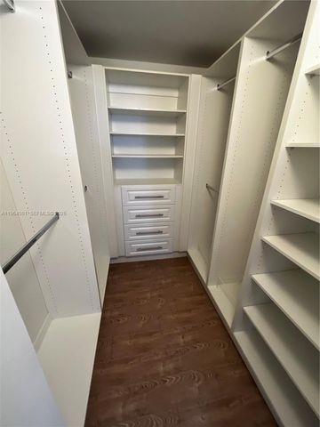 1717 N Bayshore Dr A-1057, Miami, FL 33132