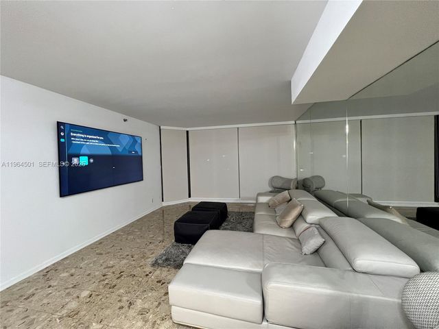 1717 N Bayshore Dr A-1057, Miami, FL 33132