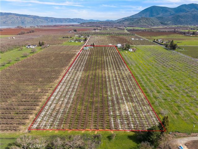 2835 Park Drive, Lakeport, CA 95453