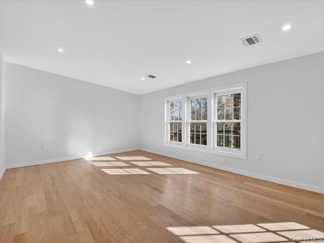 176 Old State Route 28, Glenford, NY 12433