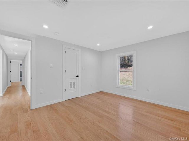 176 Old State Route 28, Glenford, NY 12433