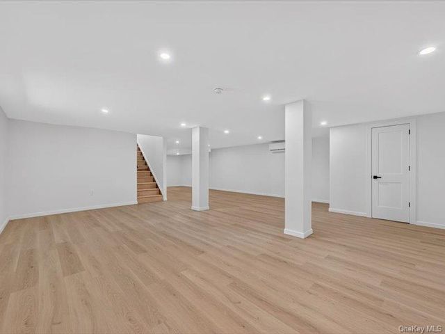 176 Old State Route 28, Glenford, NY 12433