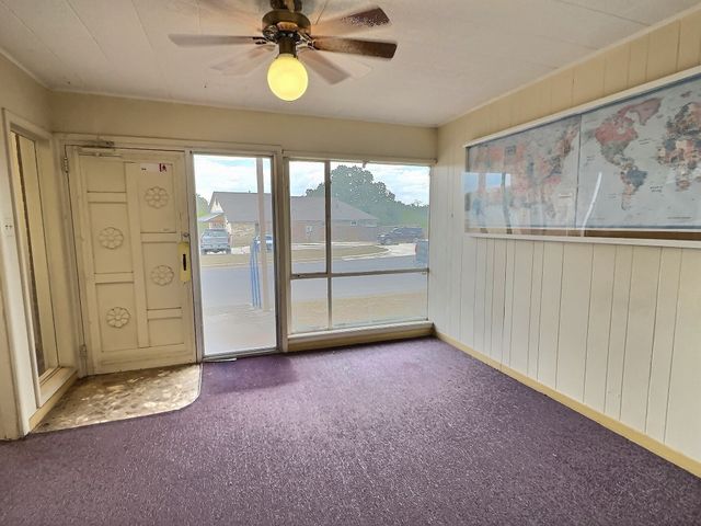 2408 Coggin Avenue, Brownwood, TX 76801
