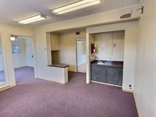 2408 Coggin Avenue, Brownwood, TX 76801