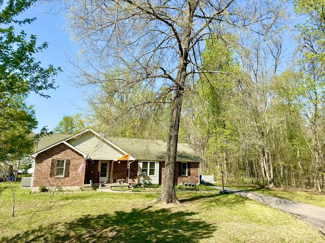 402 Rolling Acres Dr, White House, TN 37188
