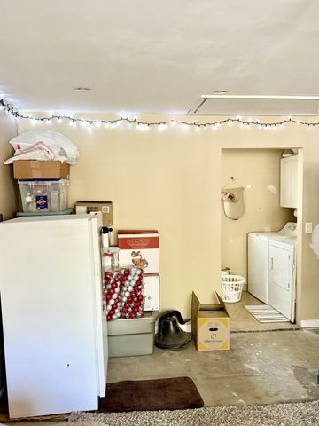 402 Rolling Acres Dr, White House, TN 37188