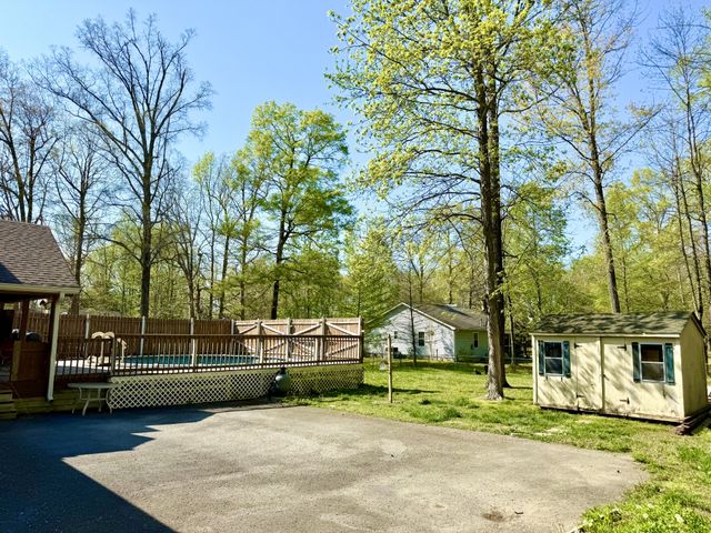 402 Rolling Acres Dr, White House, TN 37188