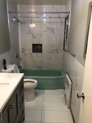 4005 Worthmor Drive, Seaford, NY 11783