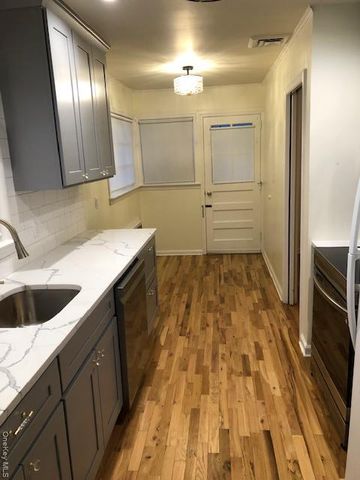 4005 Worthmor Drive, Seaford, NY 11783