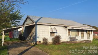 2786 Cat Square Road, Vale, NC 28168