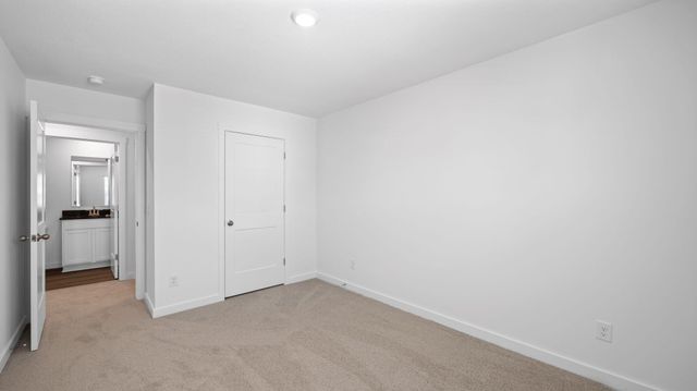 10697 Prairie Lake Drive, Apison, TN 37302