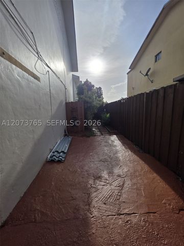5827 W 26th Ave 5827, Hialeah, FL 33016