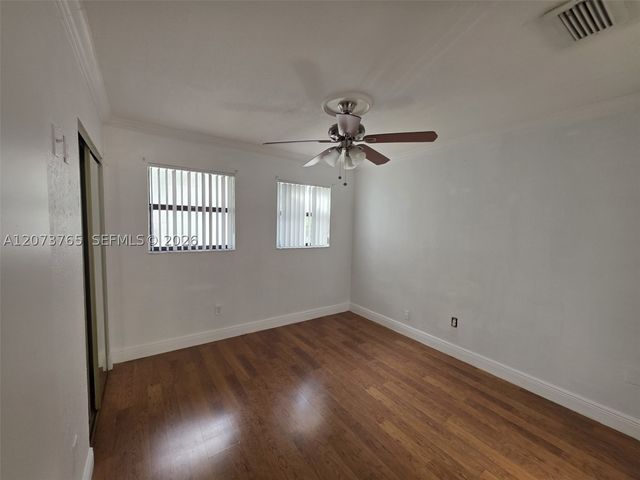 5827 W 26th Ave 5827, Hialeah, FL 33016