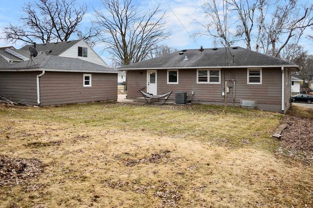 1823 18th Street NW, Rochester, MN 55901