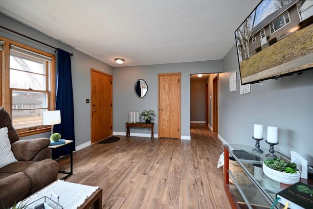 1823 18th Street NW, Rochester, MN 55901