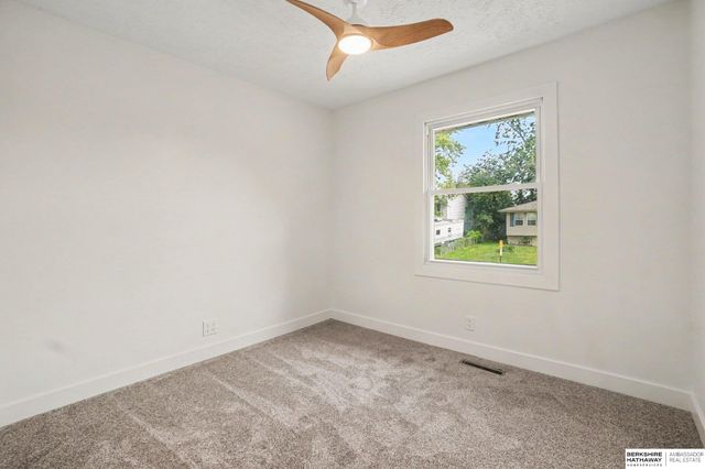 140 Debra Avenue, Plattsmouth, NE 68048
