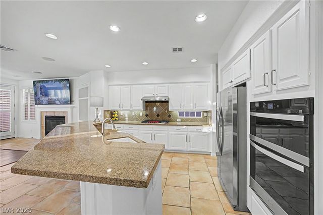 9733 Plateau Heights Place, Las Vegas, NV 89144