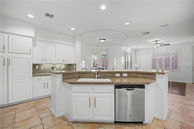 9733 Plateau Heights Place, Las Vegas, NV 89144